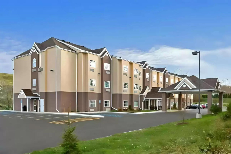 Quality Inn and Suites - Washington PA